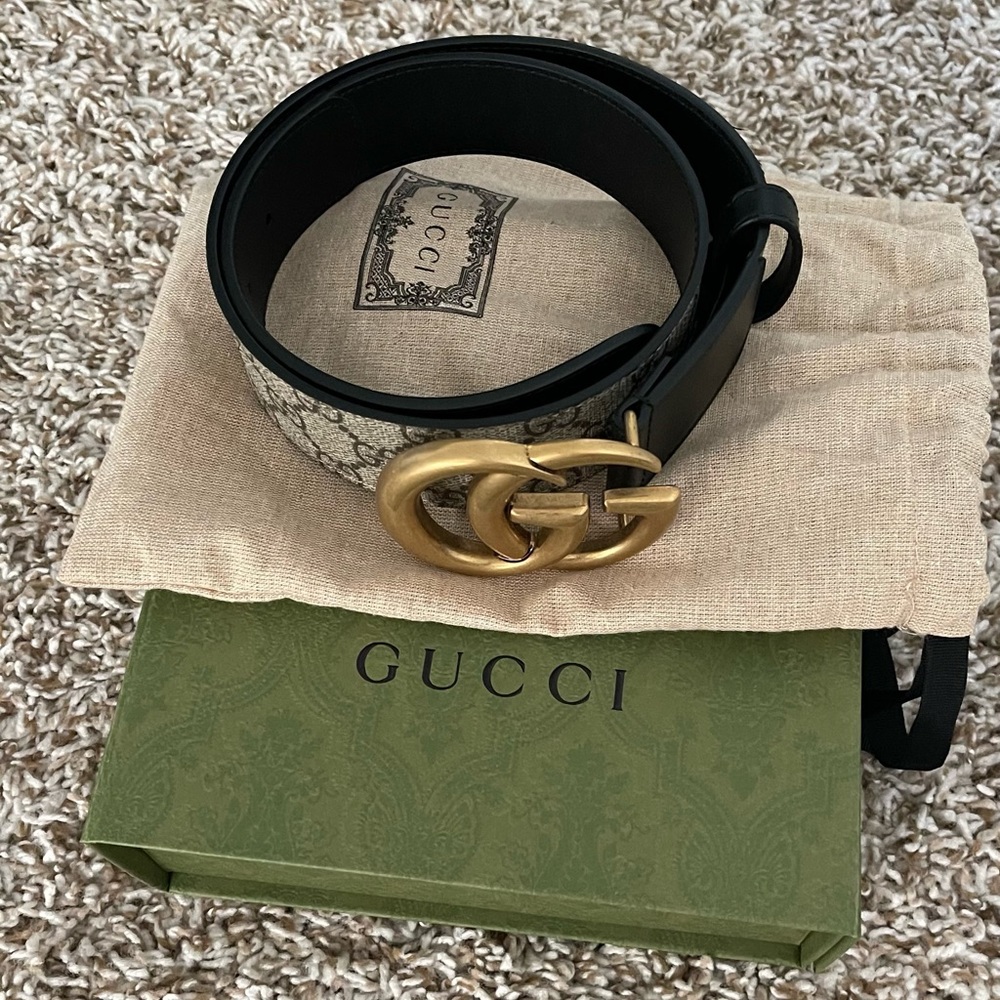 Gucci Double G belt